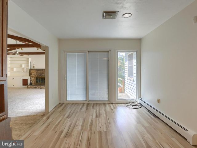 116 CONODOGUINET AVE, Camp Hill, PA 17011