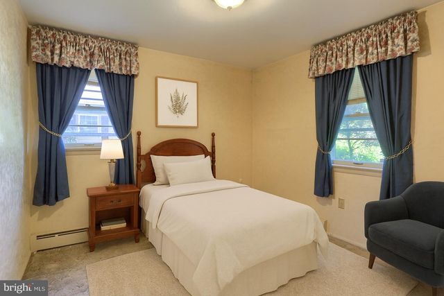 116 CONODOGUINET AVE, Camp Hill, PA 17011