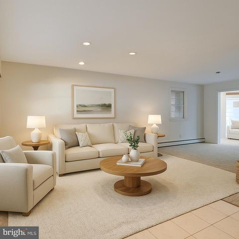 116 CONODOGUINET AVE, Camp Hill, PA 17011