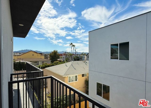 5340 Denny Avenue, North Hollywood (los Angeles), CA 91601