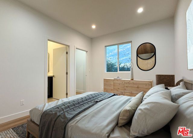 5340 Denny Avenue, North Hollywood (los Angeles), CA 91601
