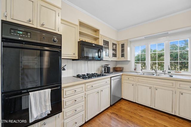 6707 Stone Mill Drive, Knoxville, TN 37919