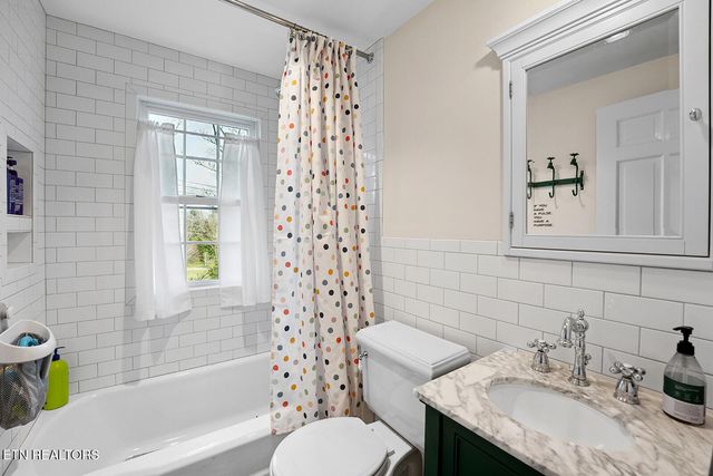 6707 Stone Mill Drive, Knoxville, TN 37919