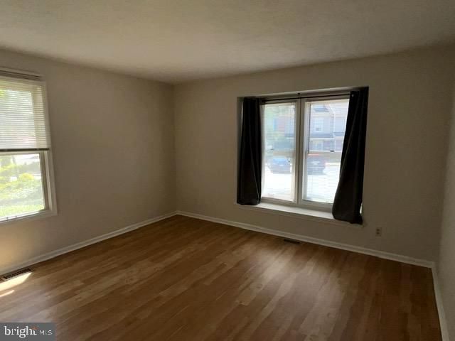 406 WILLIAMSBURG CT, Marlton, NJ 08053