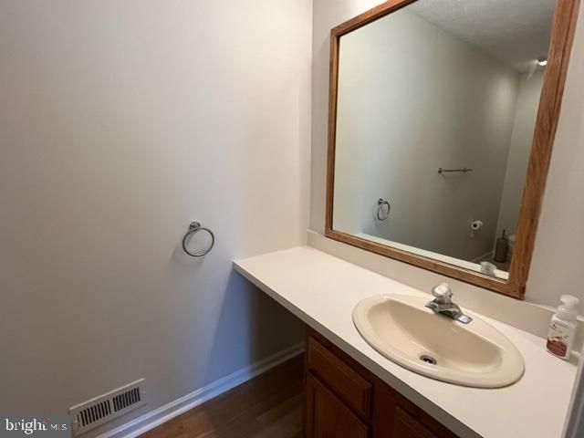 406 WILLIAMSBURG CT, Marlton, NJ 08053