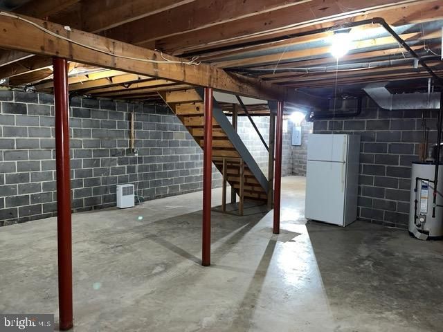 406 WILLIAMSBURG CT, Marlton, NJ 08053