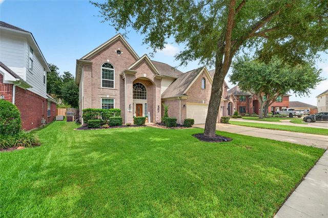 7023 Kemper Dr, Pasadena, TX 77505