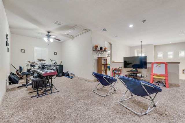 5056 Empire Way, Irving, TX 75038