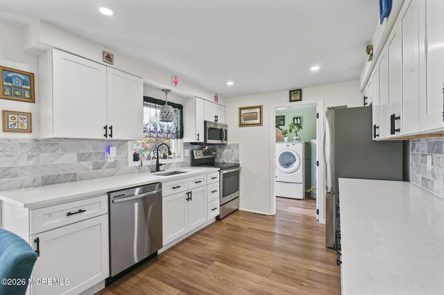 18 Oak Landing Road, Lumberton, NJ 08048