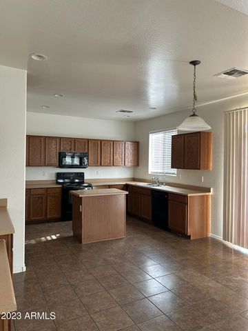 6526 S 71st Drive, Laveen, AZ 85339