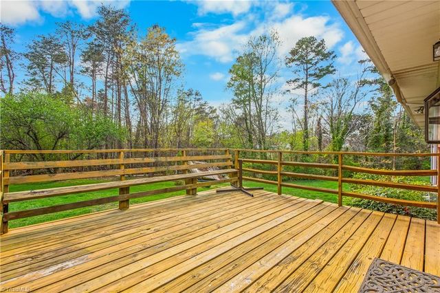 720 Sedge Garden Road, Kernersville, NC 27284