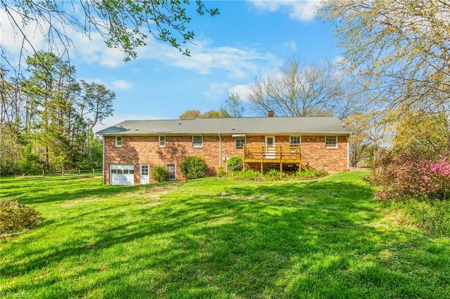 720 Sedge Garden Road, Kernersville, NC 27284