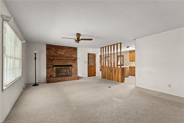 720 Sedge Garden Road, Kernersville, NC 27284