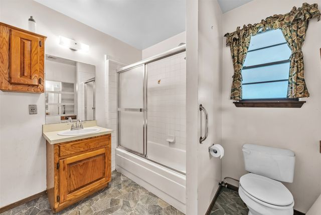 116 George Court, Springtown, TX 76082