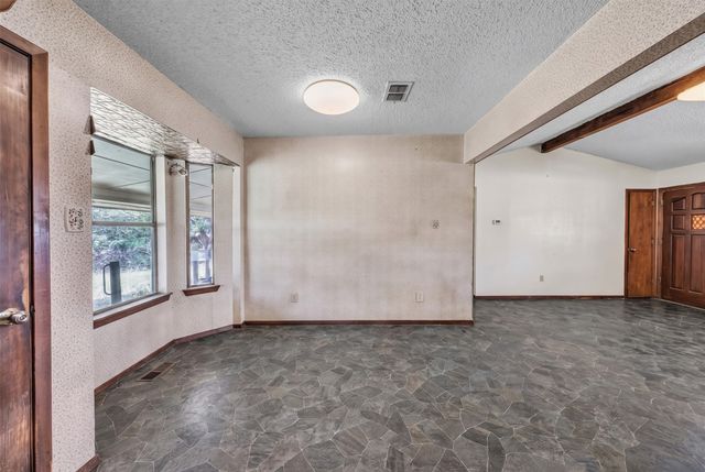 116 George Court, Springtown, TX 76082