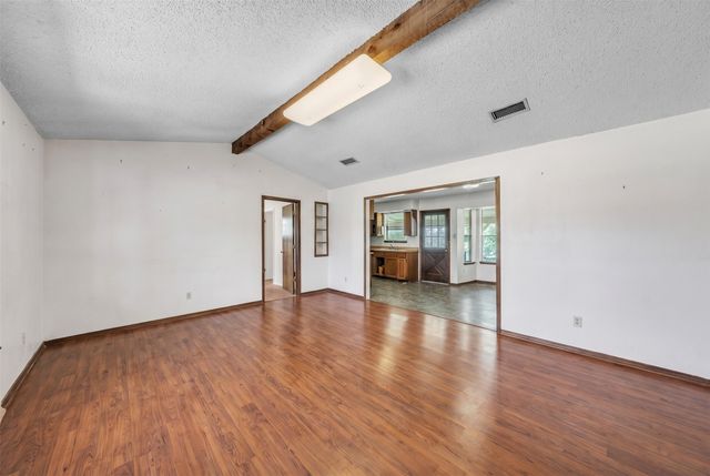 116 George Court, Springtown, TX 76082