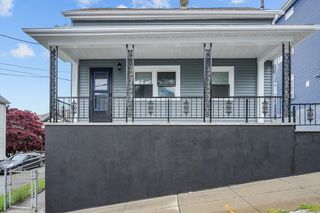 160 Stewart St, Fall River, MA 02720