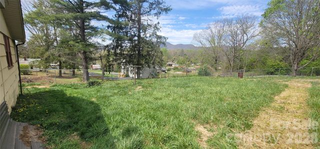 60 Mingus Street, Canton, NC 28716