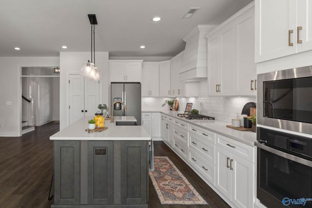 2003 Rosebury Lane, Huntsville, AL 35803