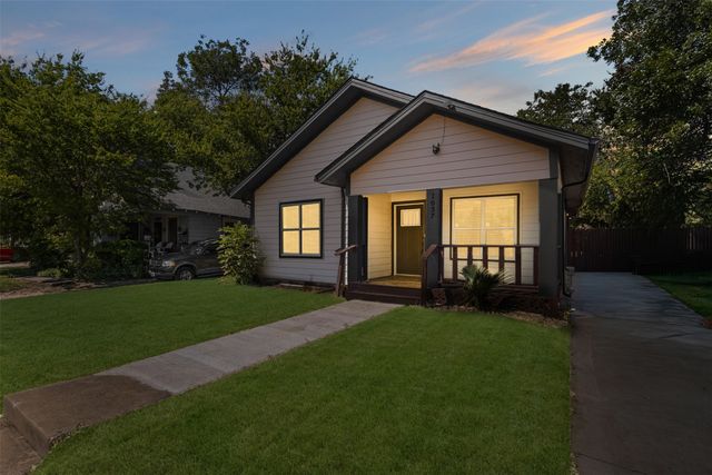 1037 E Richmond Avenue, Fort Worth, TX 76104