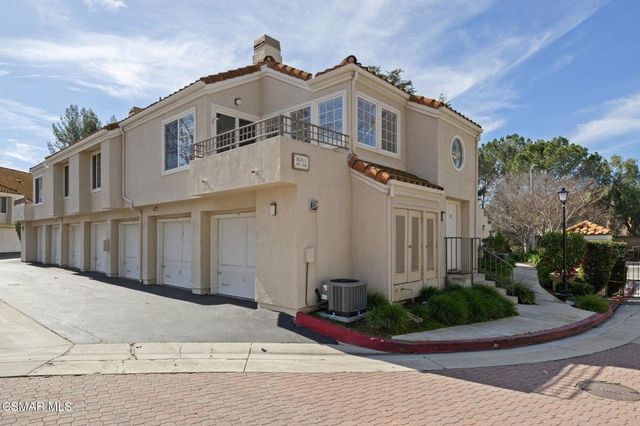4240 Lost Hills Road 206, Agoura Hills, CA 91301