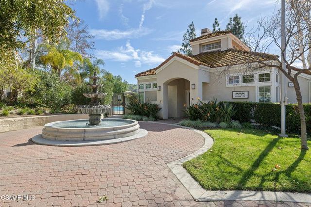 4240 Lost Hills Road 206, Agoura Hills, CA 91301