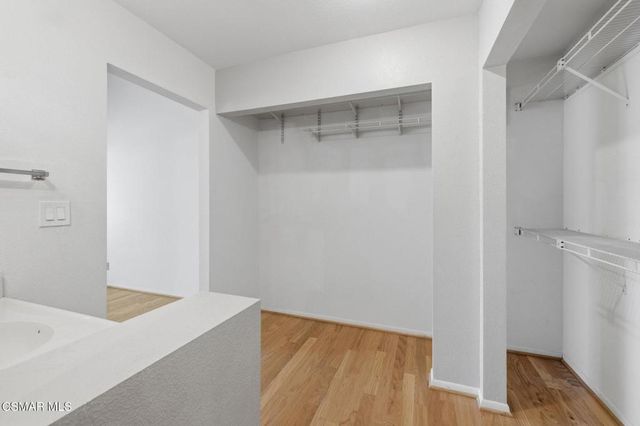 4240 Lost Hills Road 206, Agoura Hills, CA 91301