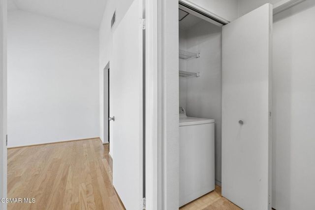 4240 Lost Hills Road 206, Agoura Hills, CA 91301