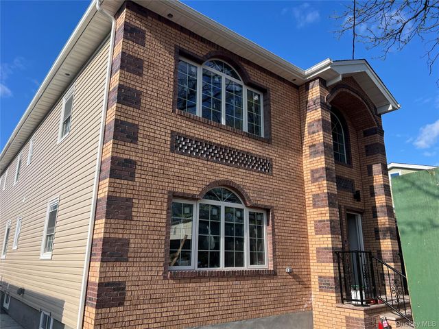 18112 145th Avenue, Springfield Gardens, NY 11413
