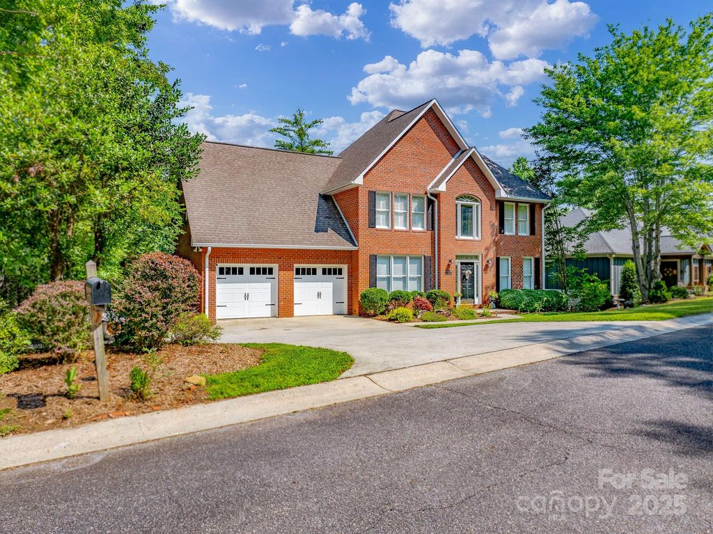 357 Lentz Landing Lane, Nebo, NC 28761