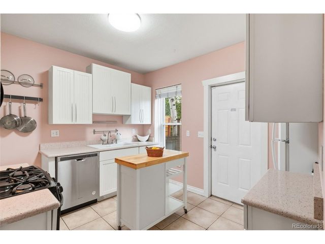 2211 Hooker St, Denver, CO 80211