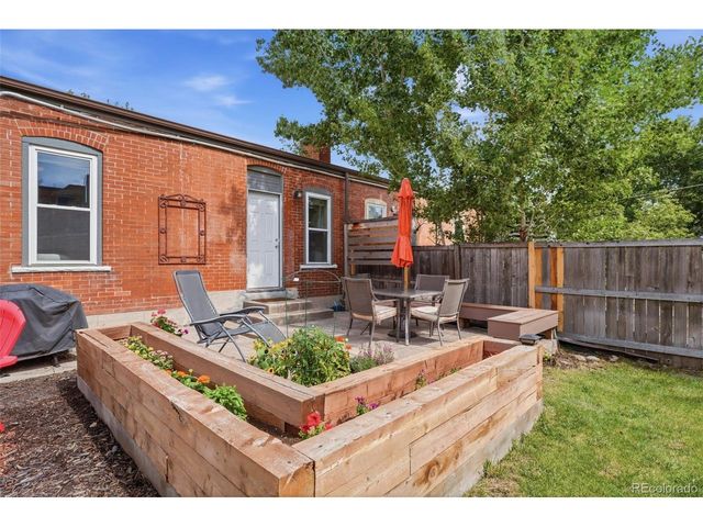 2211 Hooker St, Denver, CO 80211