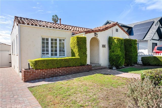 7741 Friends Avenue, Whittier, CA 90602