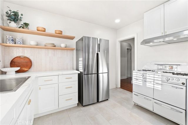 7741 Friends Avenue, Whittier, CA 90602