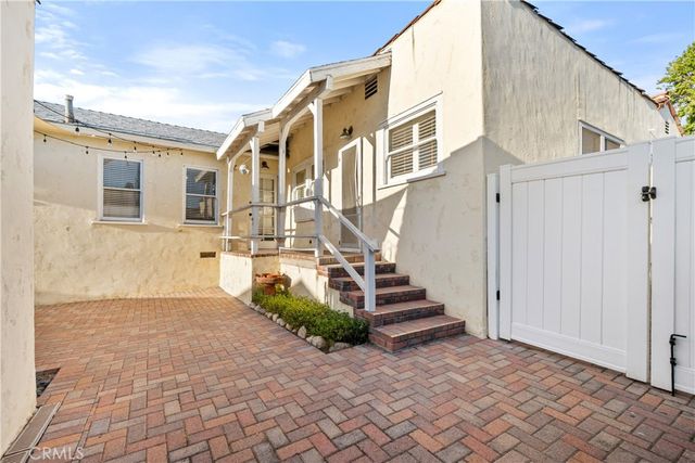 7741 Friends Avenue, Whittier, CA 90602