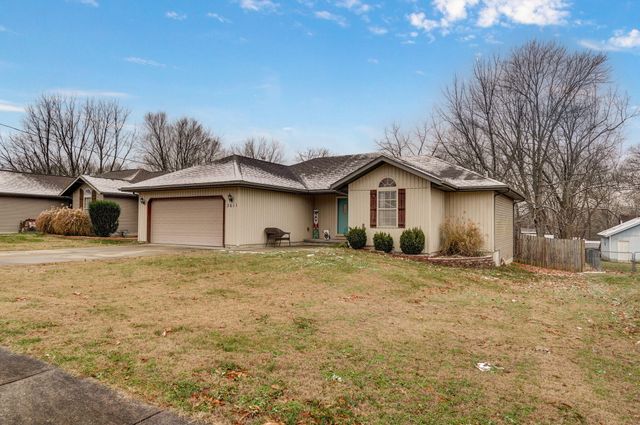 3611 S Linden Avenue, Springfield, MO 65804