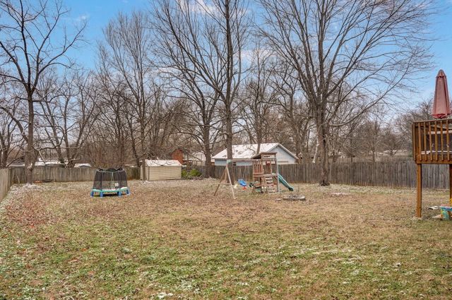 3611 S Linden Avenue, Springfield, MO 65804