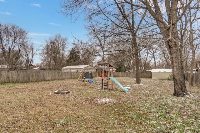 3611 S Linden Avenue, Springfield, MO 65804