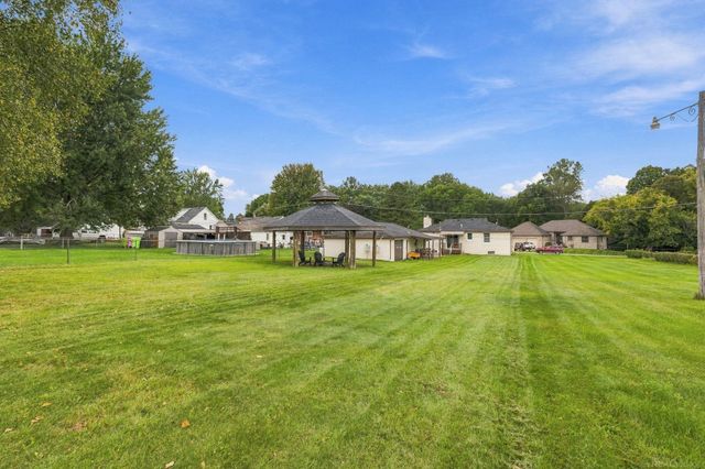 45584 N Branch Drive, Macomb Twp, MI 48042