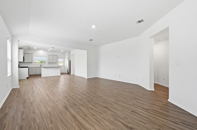 388 Barcelona, Kyle, TX 78640