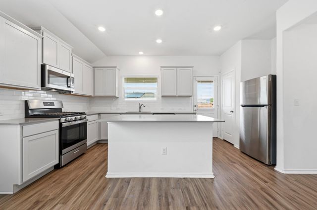 388 Barcelona, Kyle, TX 78640