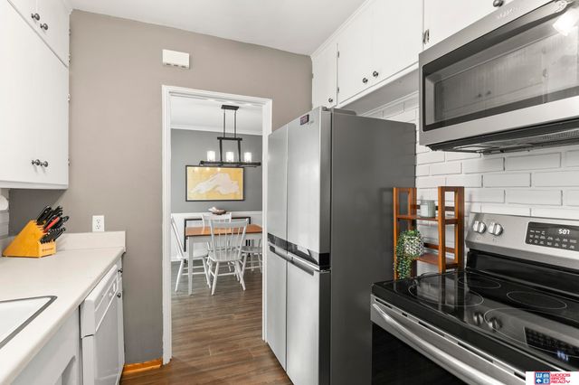 2127 Lake Street, Lincoln, NE 68502