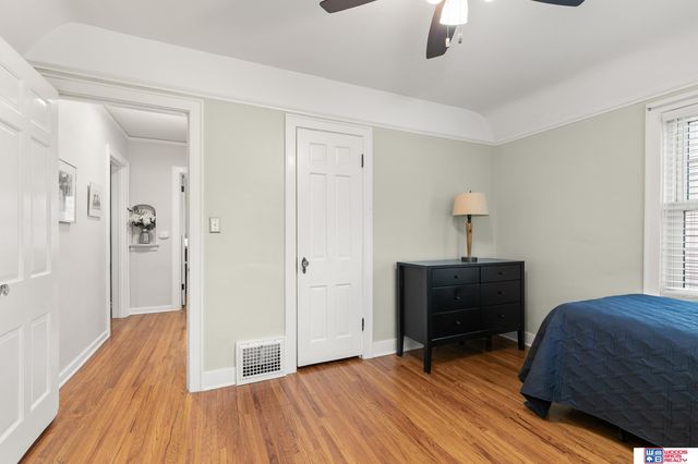 2127 Lake Street, Lincoln, NE 68502