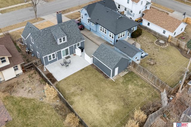2127 Lake Street, Lincoln, NE 68502