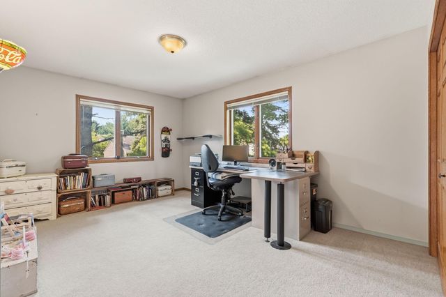 3595 Edgerton Street, Vadnais Heights, MN 55127