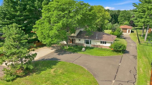 3595 Edgerton Street, Vadnais Heights, MN 55127