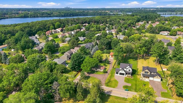 3595 Edgerton Street, Vadnais Heights, MN 55127