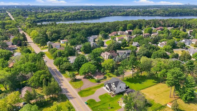 3595 Edgerton Street, Vadnais Heights, MN 55127