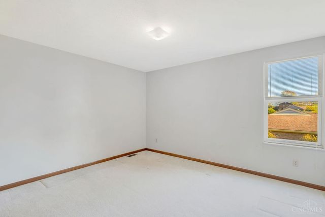 3646 Rackacres Drive, Green Twp, OH 45211