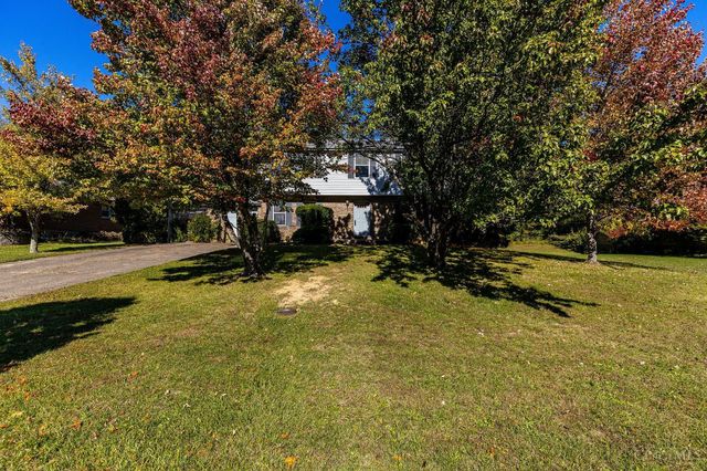 3646 Rackacres Drive, Green Twp, OH 45211